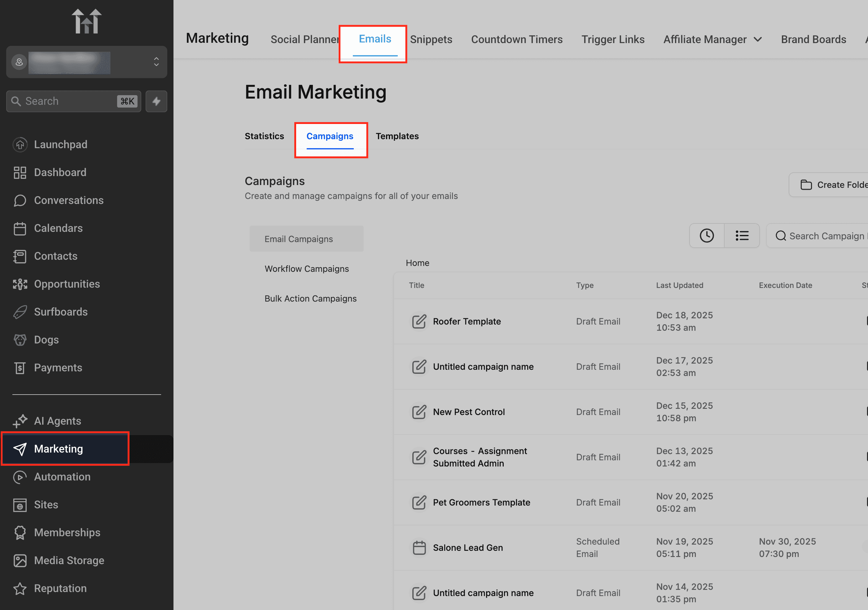 Menú de navegación hacia Marketing → Emails → Campañas
