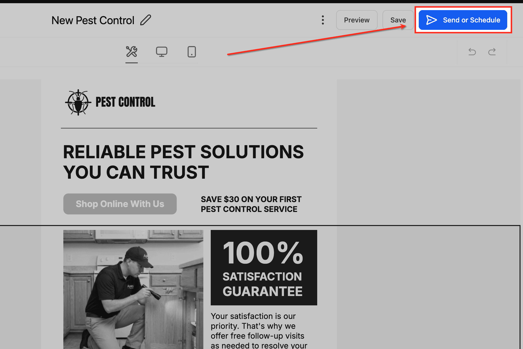 Botones Enviar y Programar en el constructor de campañas
