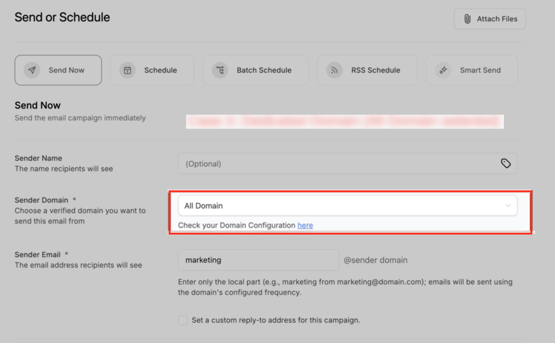 Menú desplegable de dominio de envío con opciones disponibles