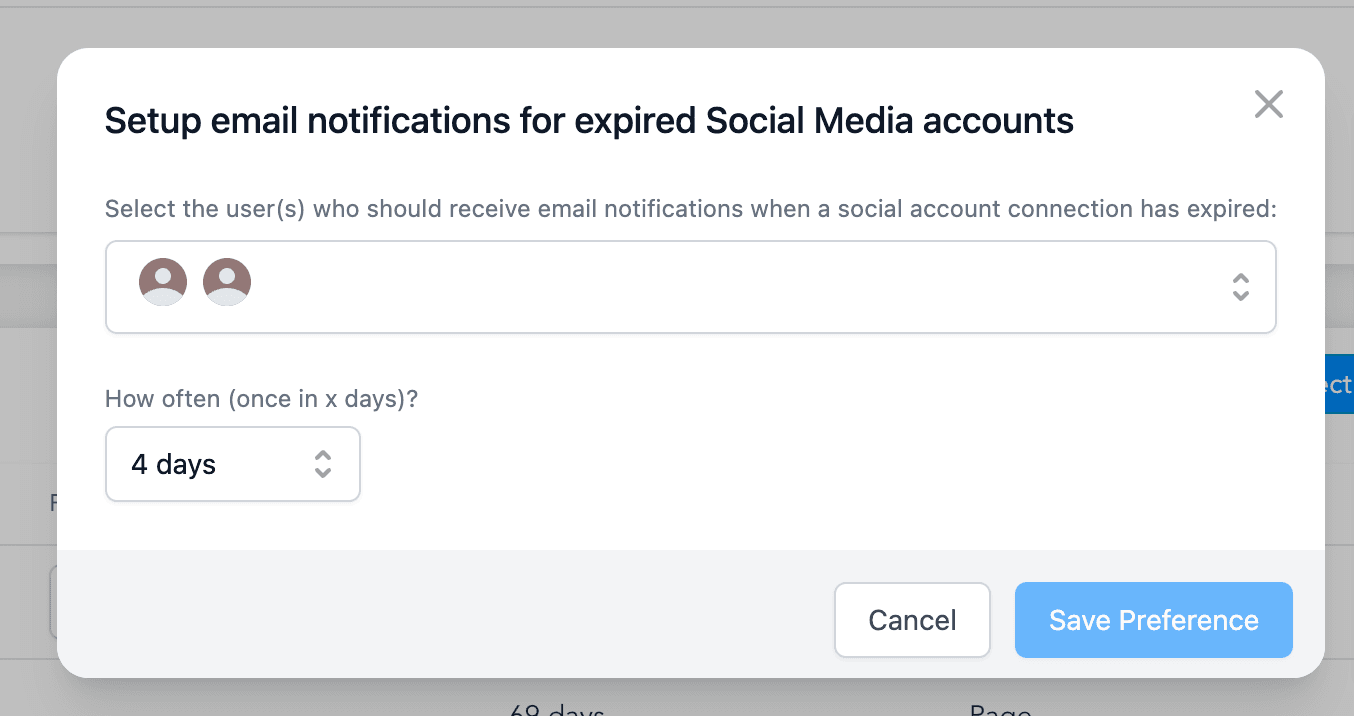 Alerta de reconexión enviada por la plataforma cuando una integración de red social necesita renovación